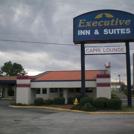 Executive Inn & Suites - Augusta Exteriér fotografie